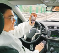 <b>通、预测、分辨买卖数据、价钱走势等消息</b>